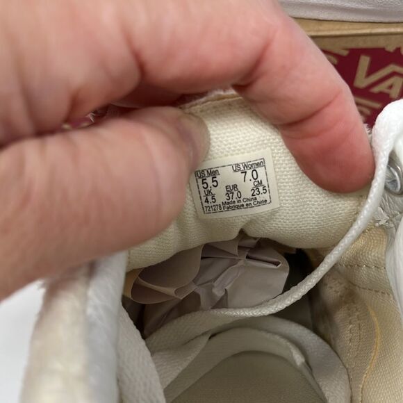 Vans Old Skool Sherpa Turtledove Sneakers Women’s Size 7 Men’s 5.5 - Picture 8 of 8